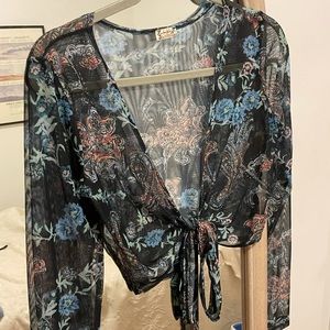 FREE PEOPLE FLORAL WRAP TOP